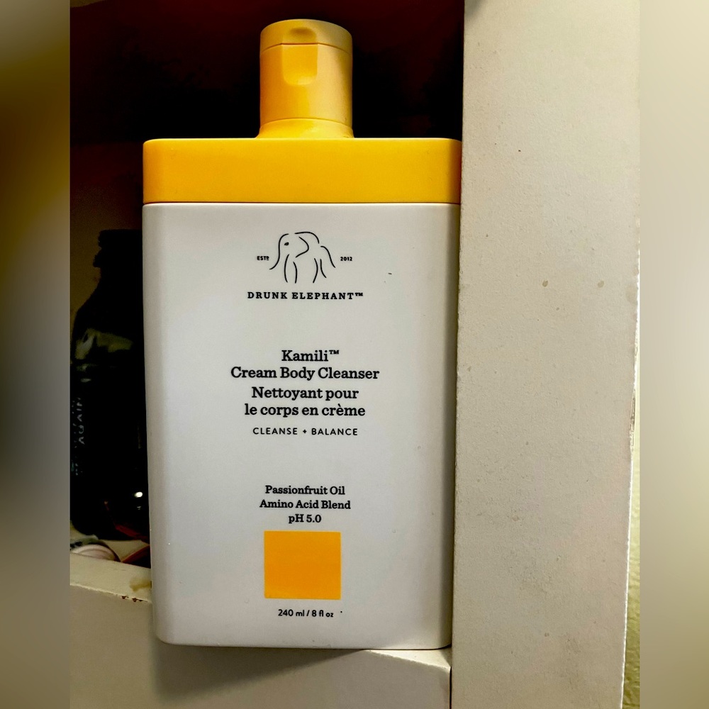 Drunk Elephant Kamili Cream body cleanser